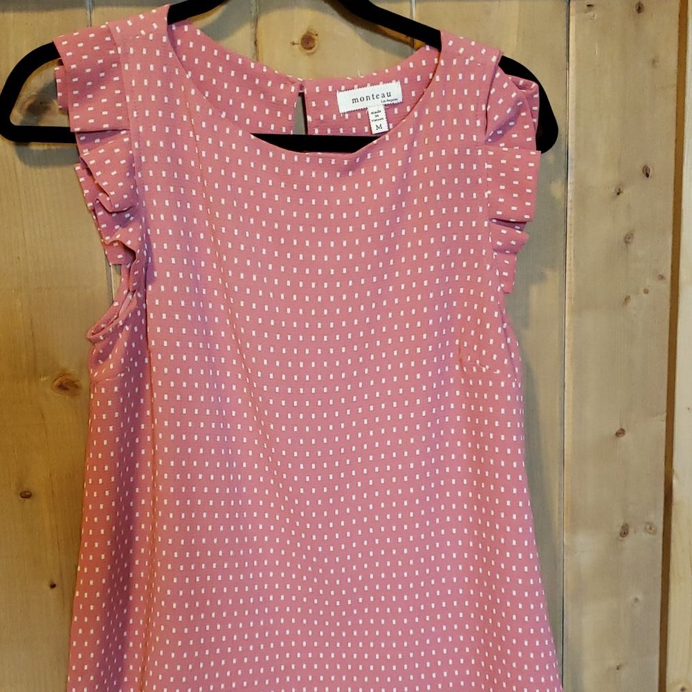 Monteau Sleeveless flutter sleeve blouse